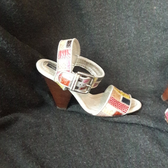 Dolce & gabbana snakeskin heels - Picture 3 of 5